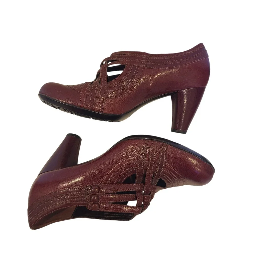 Indigo by Clarks Women's Retro‎ Heels Size 8.5 Burgundy Leather Rockabilly Swing